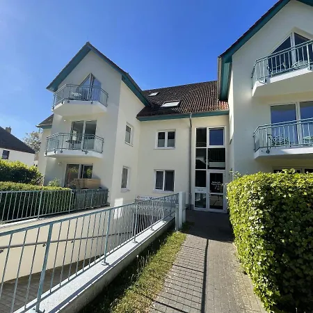 Lotte Mit Terrasse
