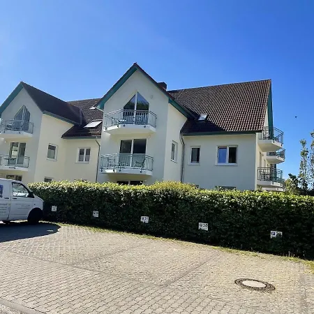 Lotte Mit Terrasse * 泽姆平